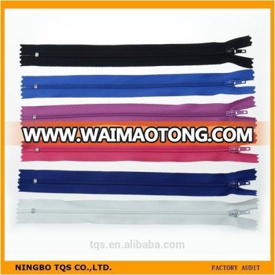 High Quality Colorful Long Chain Clothes Nylon Zipper Close-end Custom Nylon Zipper